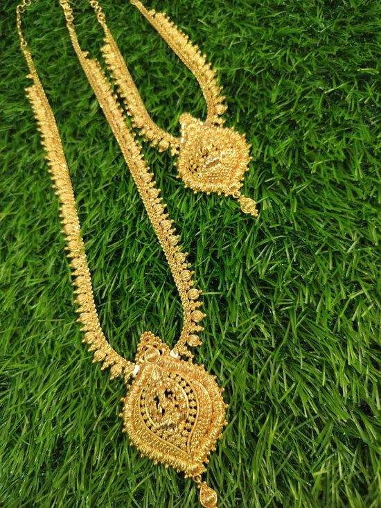 Gold Look Alike Lakshmi Combo Jewellery Set