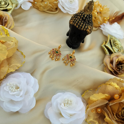 Multi Color Pearl Earring