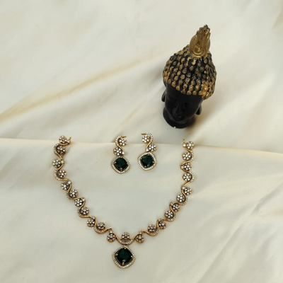 Daisy American Diamond Necklace