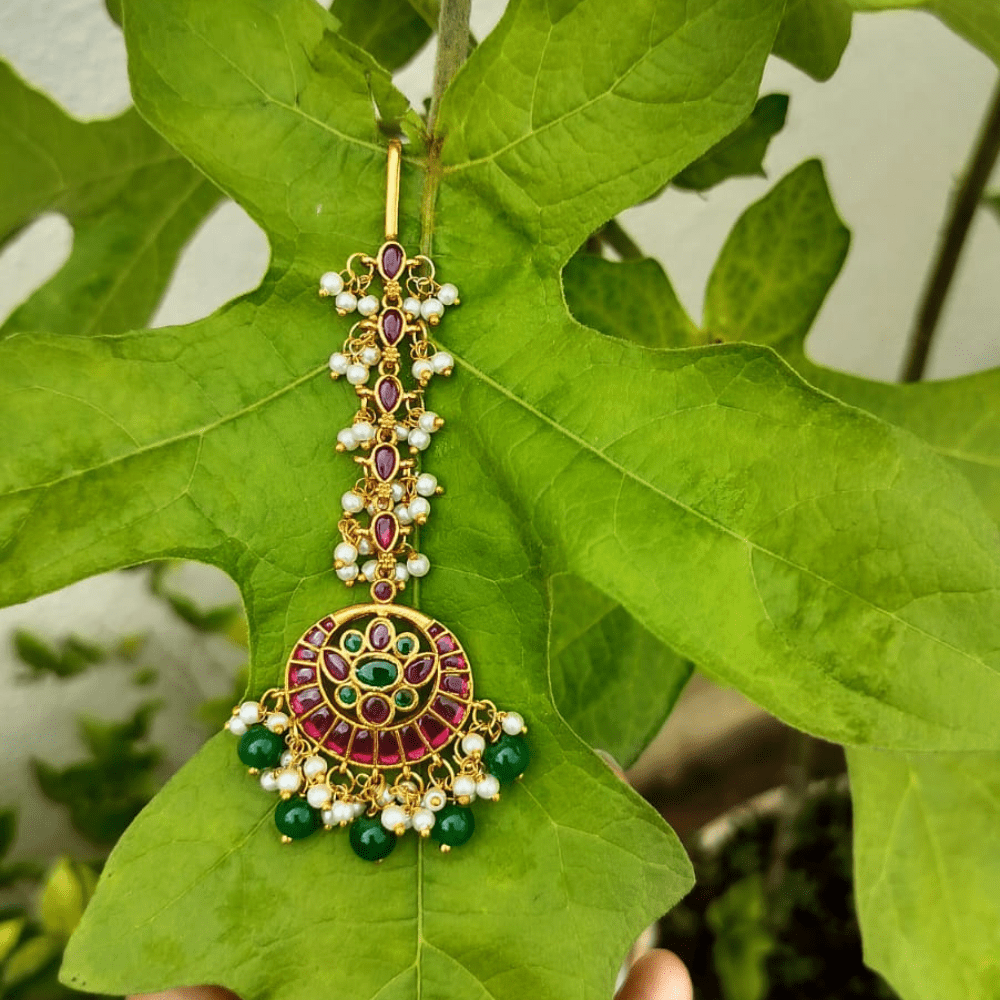 Oval Shape Ruby and Green Kempu Tikka