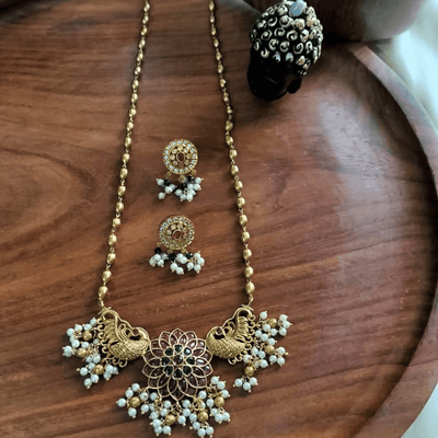 Kempu Peacock Mid Hara Jewelry