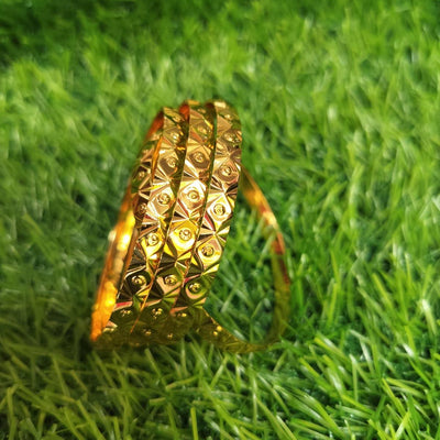 Star Pattern Gold Plated Bangle