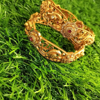 Oval Shape Designer Bangle With Ruby Stone