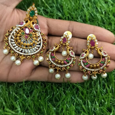 Peacock Ad Pendent Set