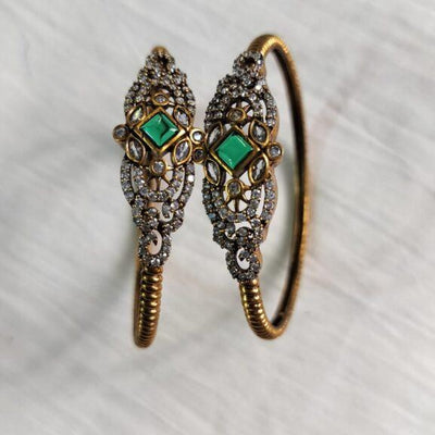 Victorian Diamond Look Alike Green Bangles
