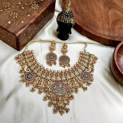 Kempu Lakshmi Choker