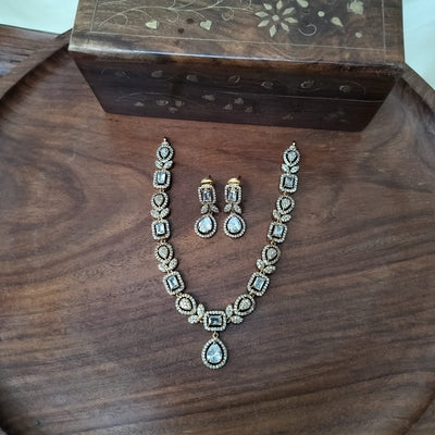 Mulan American Diamond Necklace
