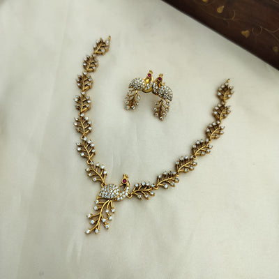 Navilu-American Diamond Necklace Set