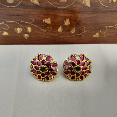 Zoya Stud Earring