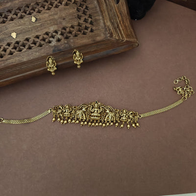 Aarthi Temple Designer Chocker Set