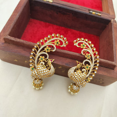Diya- Navilu Earcuff