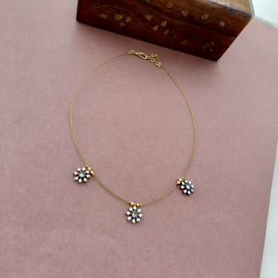 Elsa-Invisible necklace