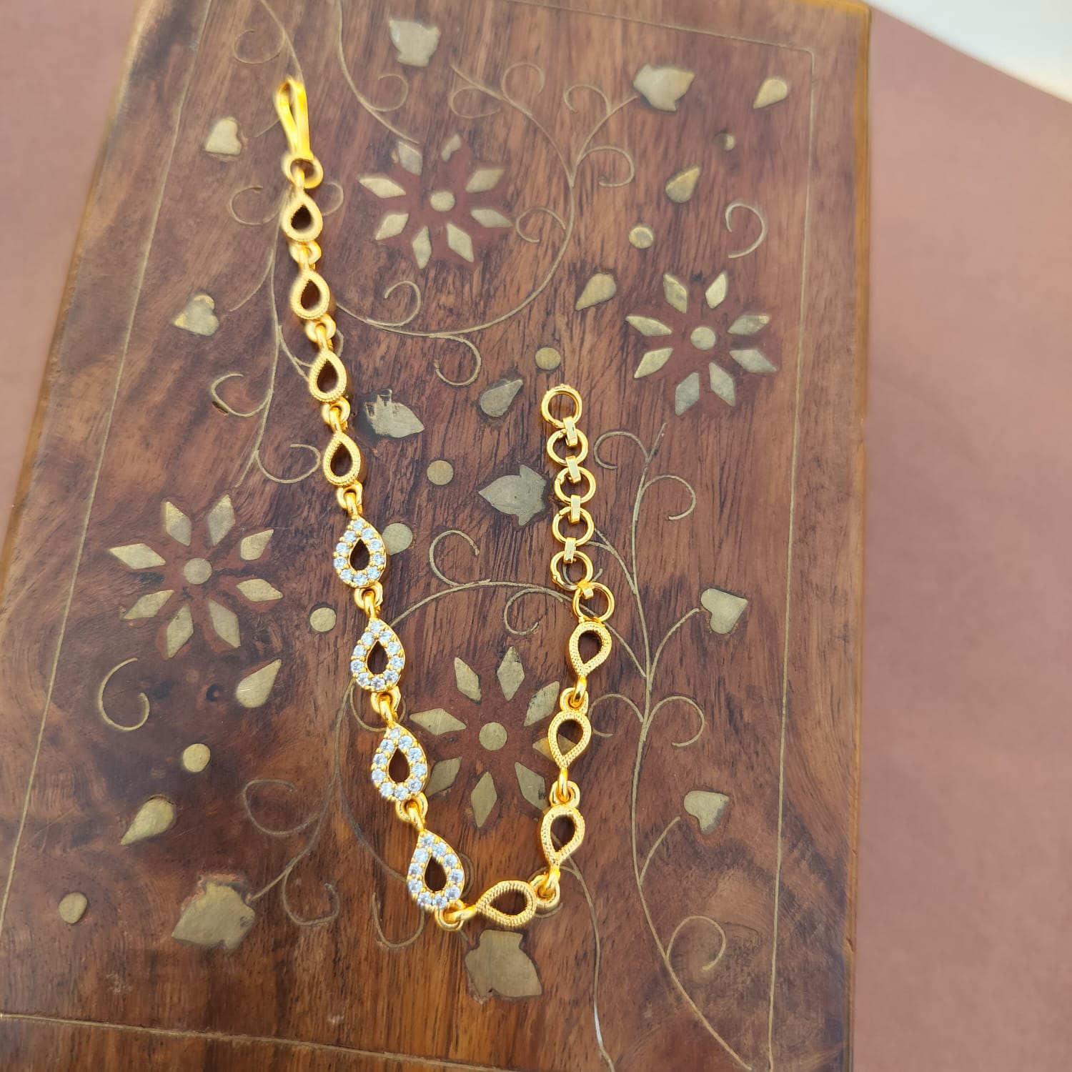 Minimal-Bracelet