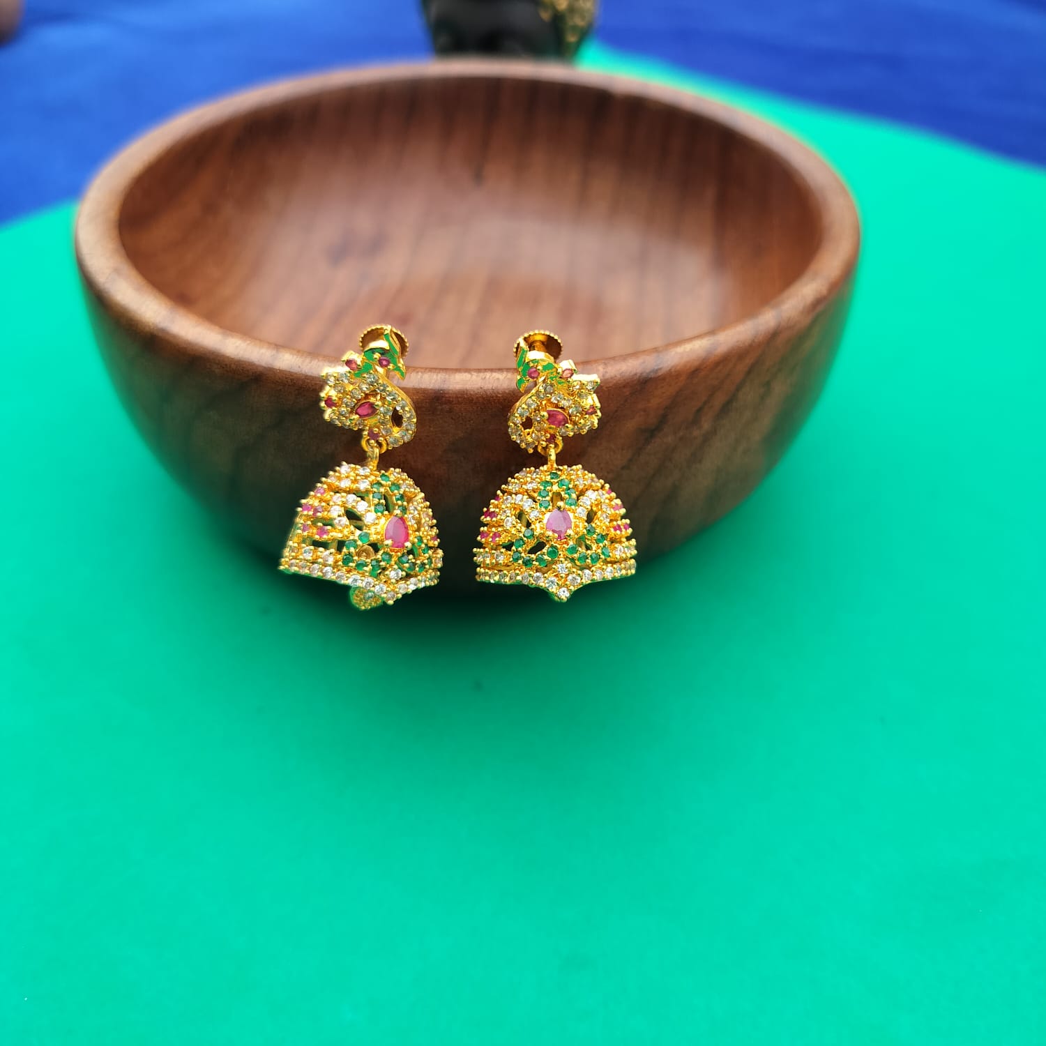 American diamond jumka