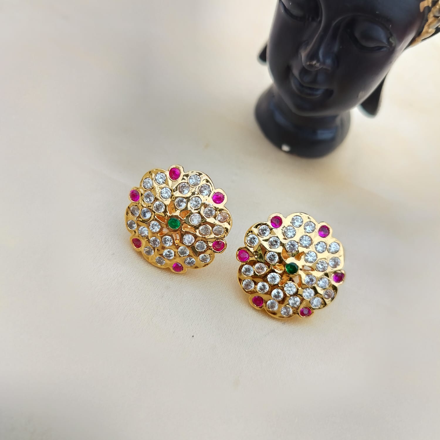 Panchloha stud 
