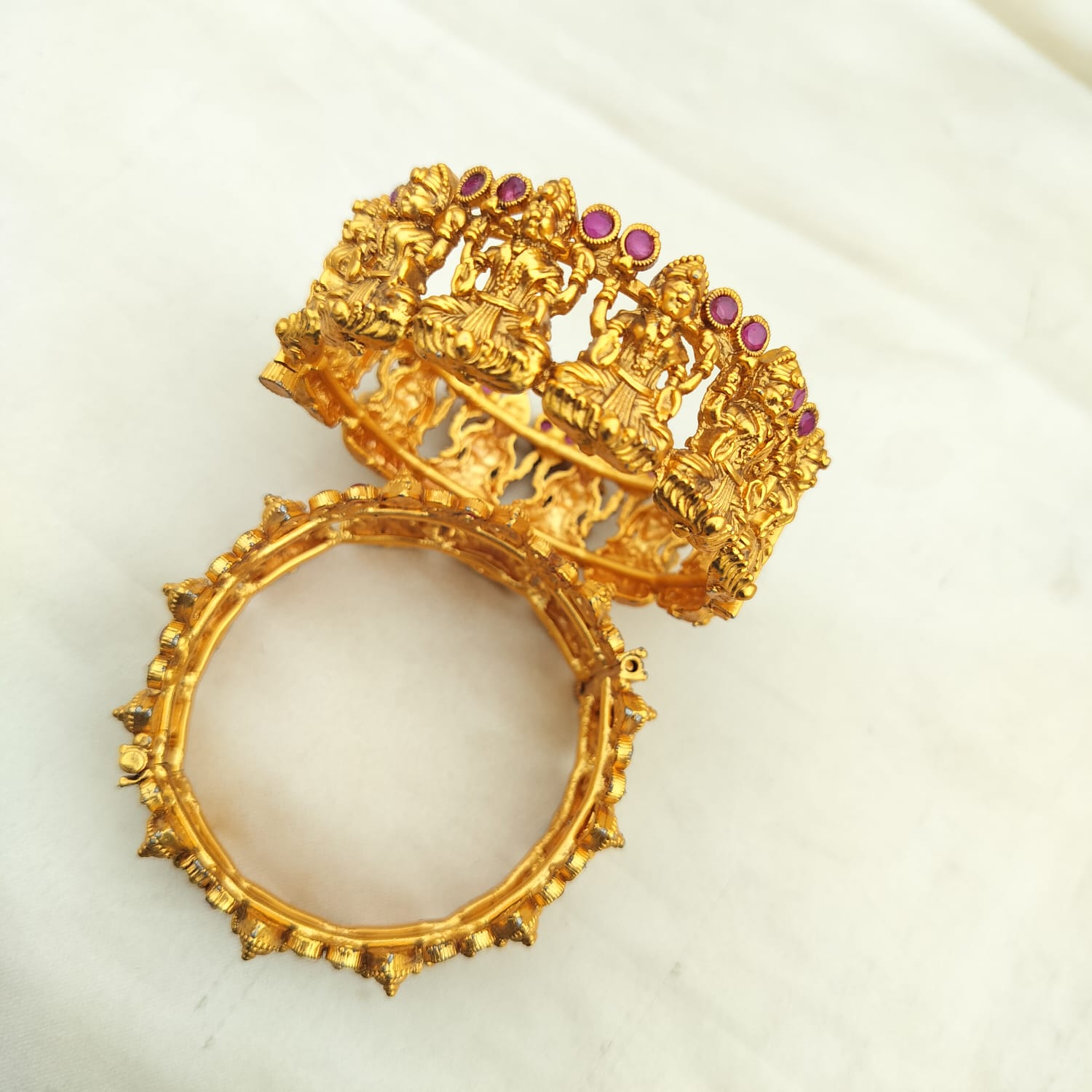 Bangles