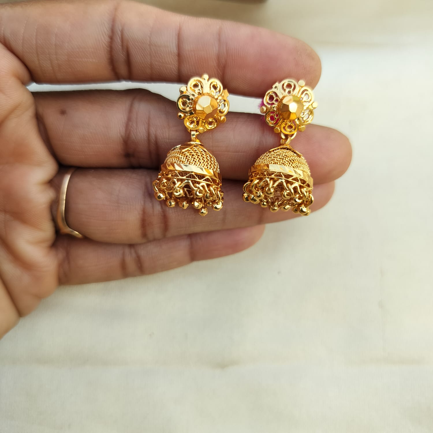 Gold replica earings