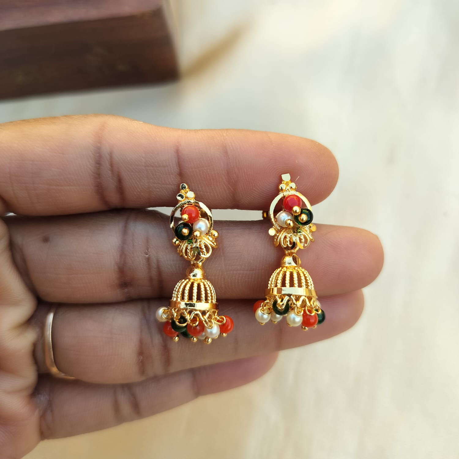 Gold replica jumka