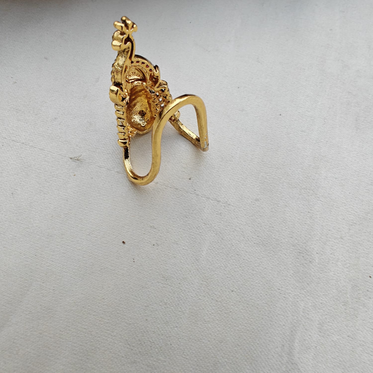 peacock vanki ring