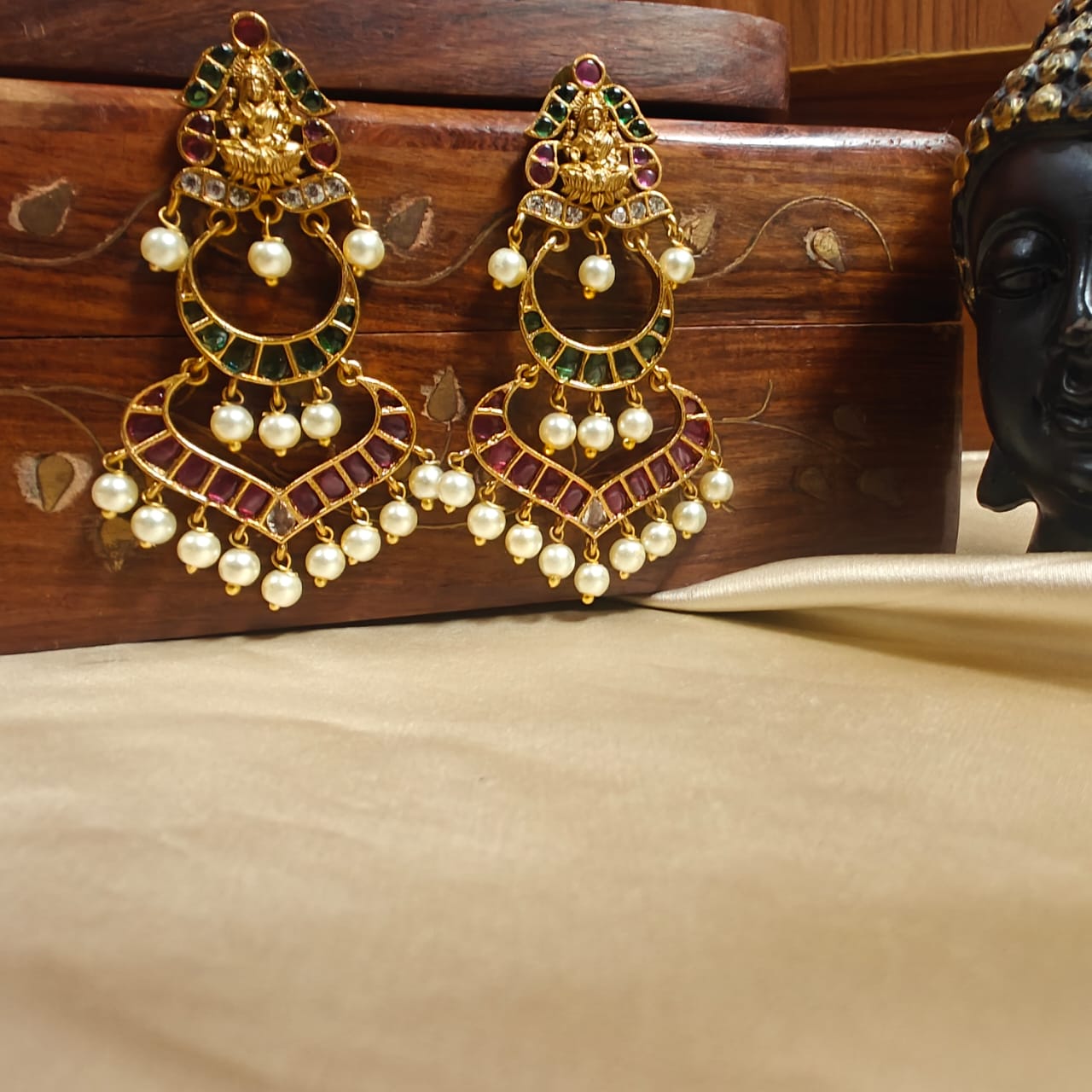 Lakshmi earing