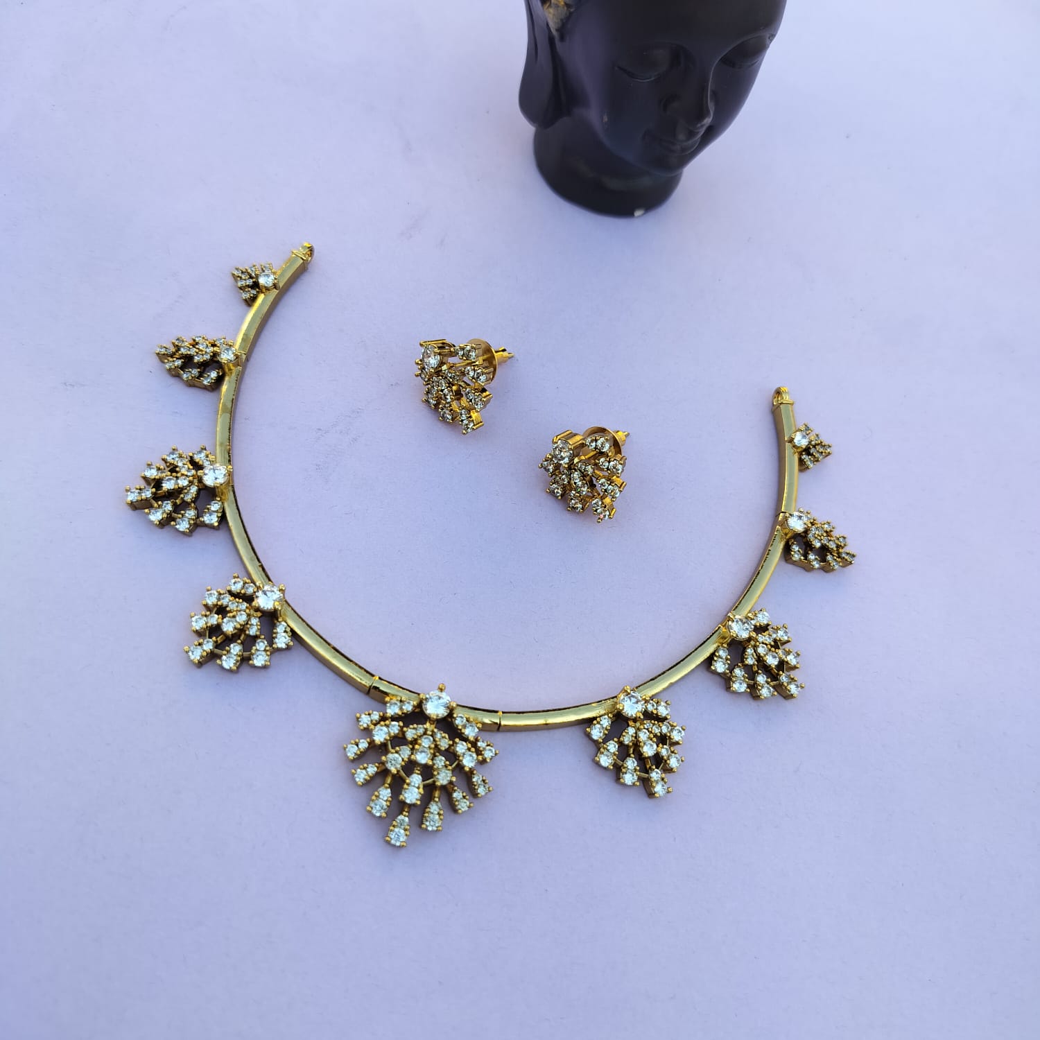 hasli necklace