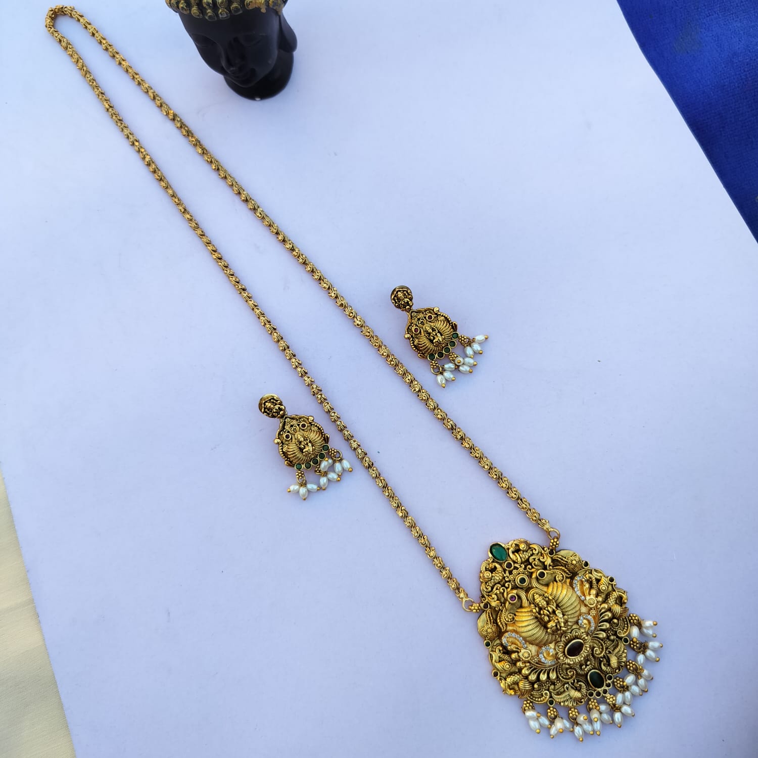 lakshmi dollar chain