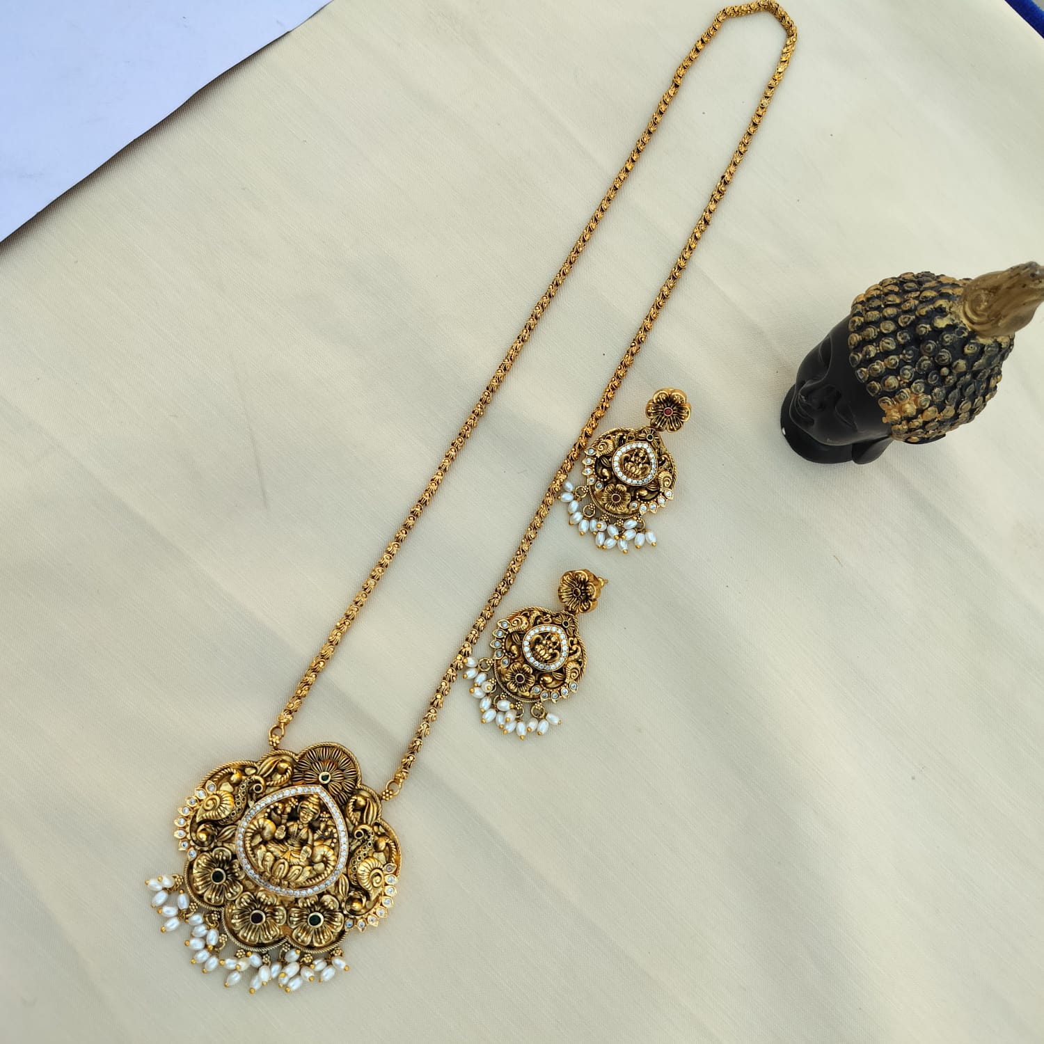 lakshmi dollar chain