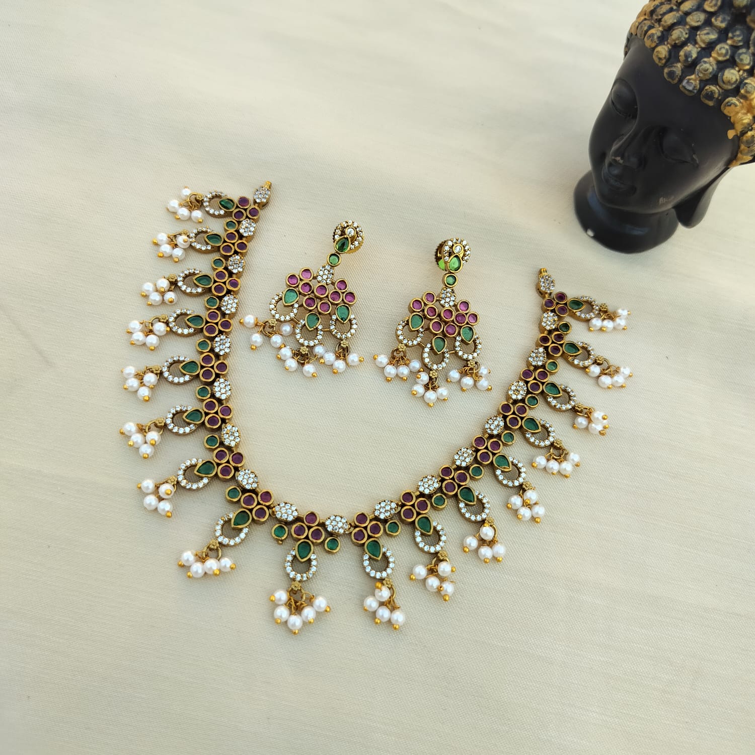 kempu pearl necklace