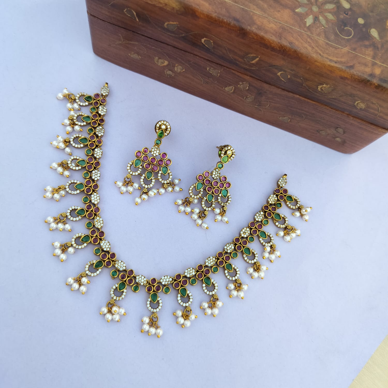 kempu pearl necklace