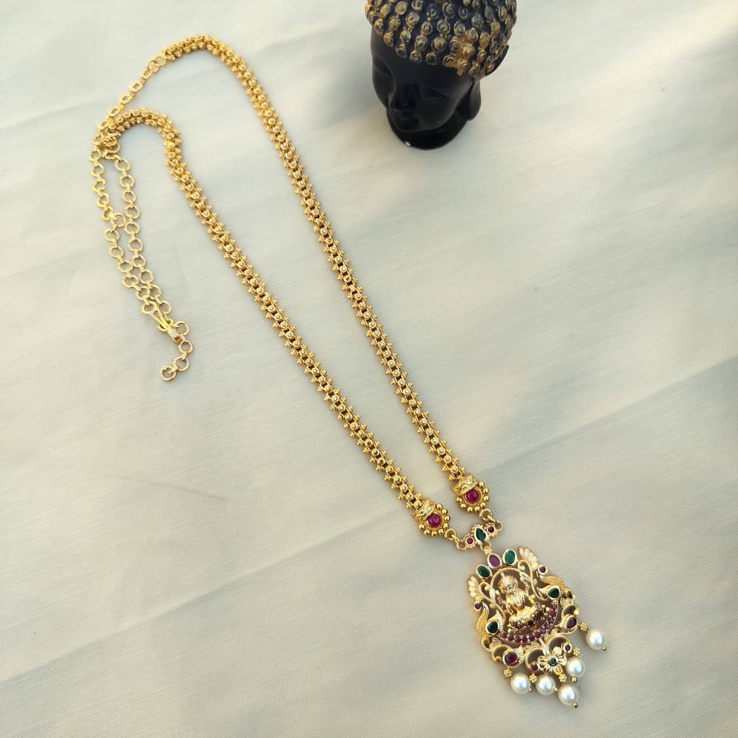 dollar chain 