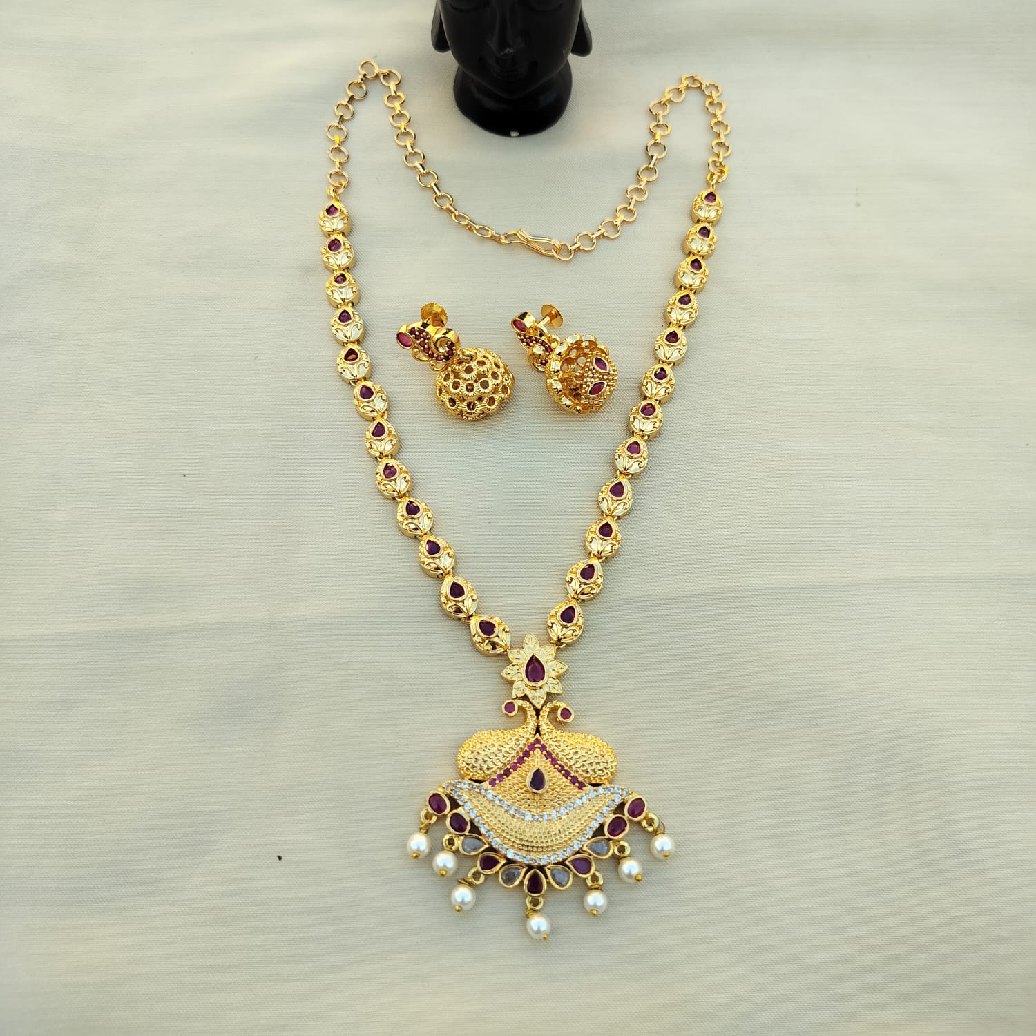 Peacock - Floral Necklace