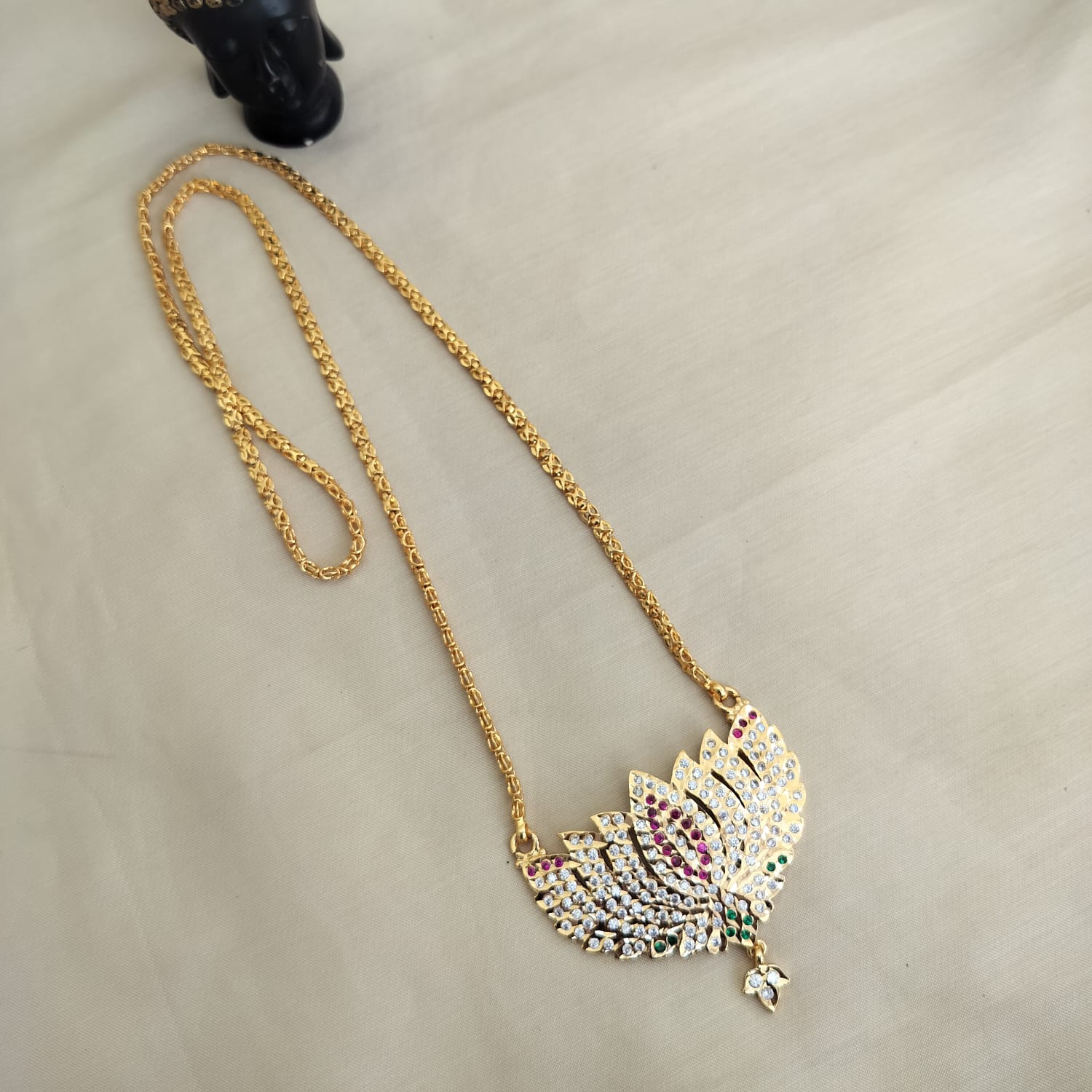 Ponni Panchaloha Dollar Chain