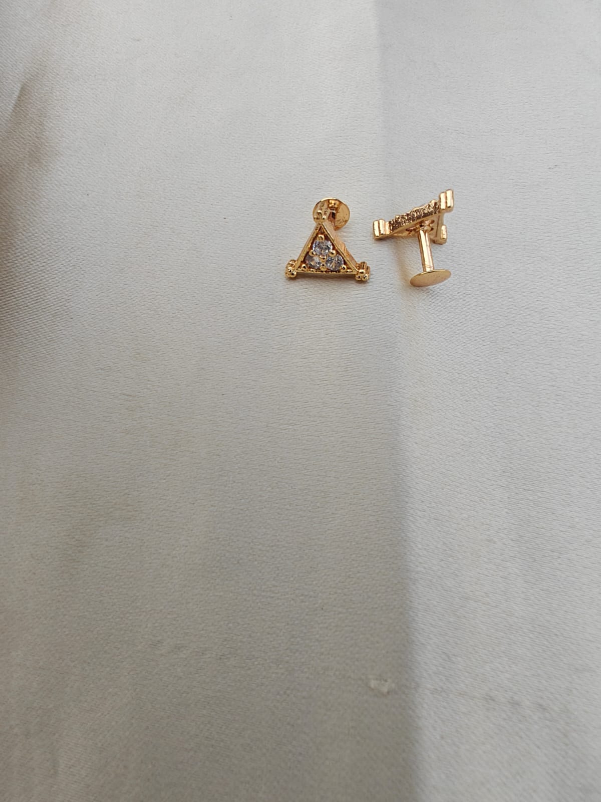 Triangle Baby Stud - Panchaloha