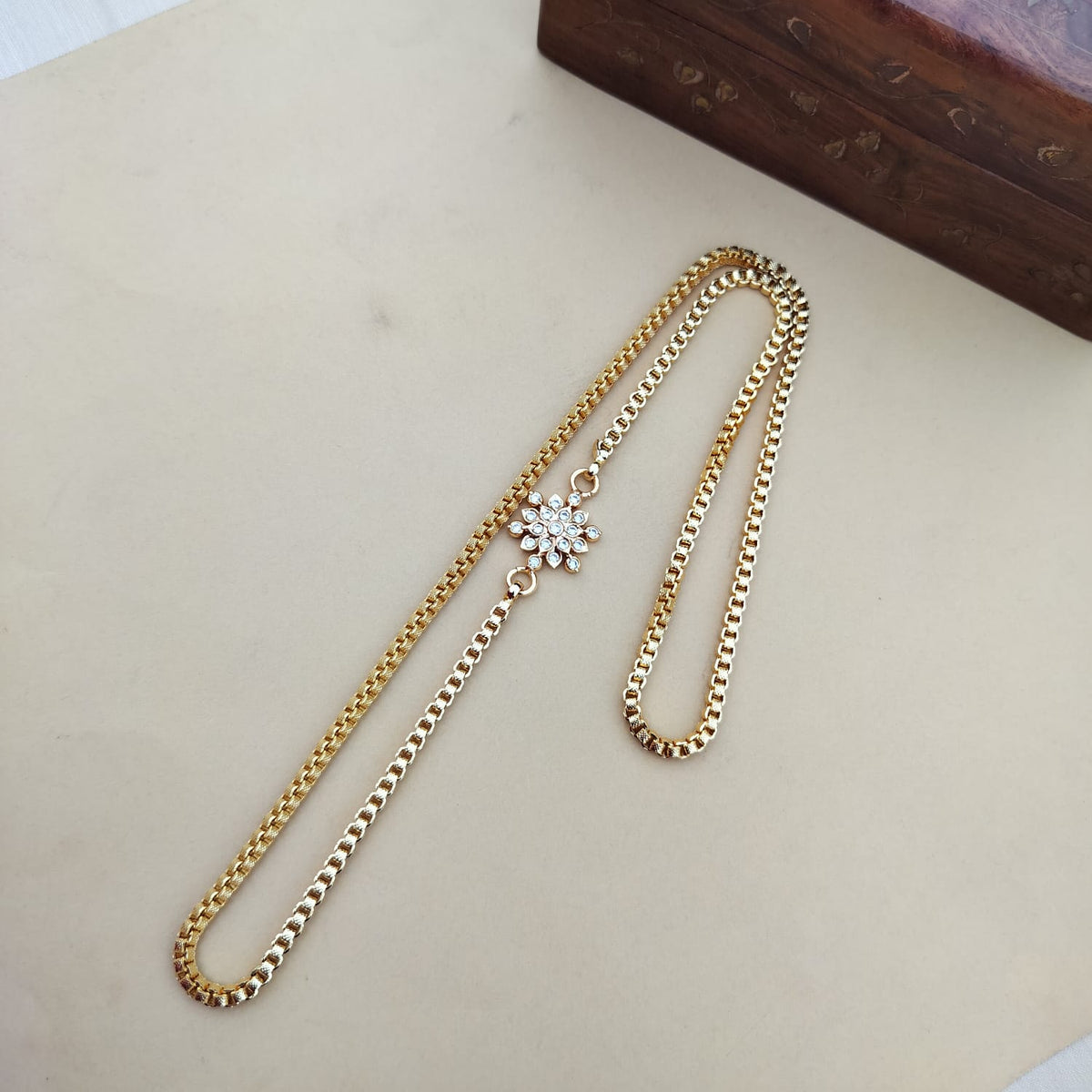 Diamond Moppu Chain