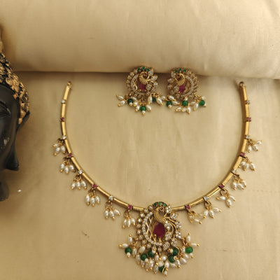 Urvi-Kante Neckpiece