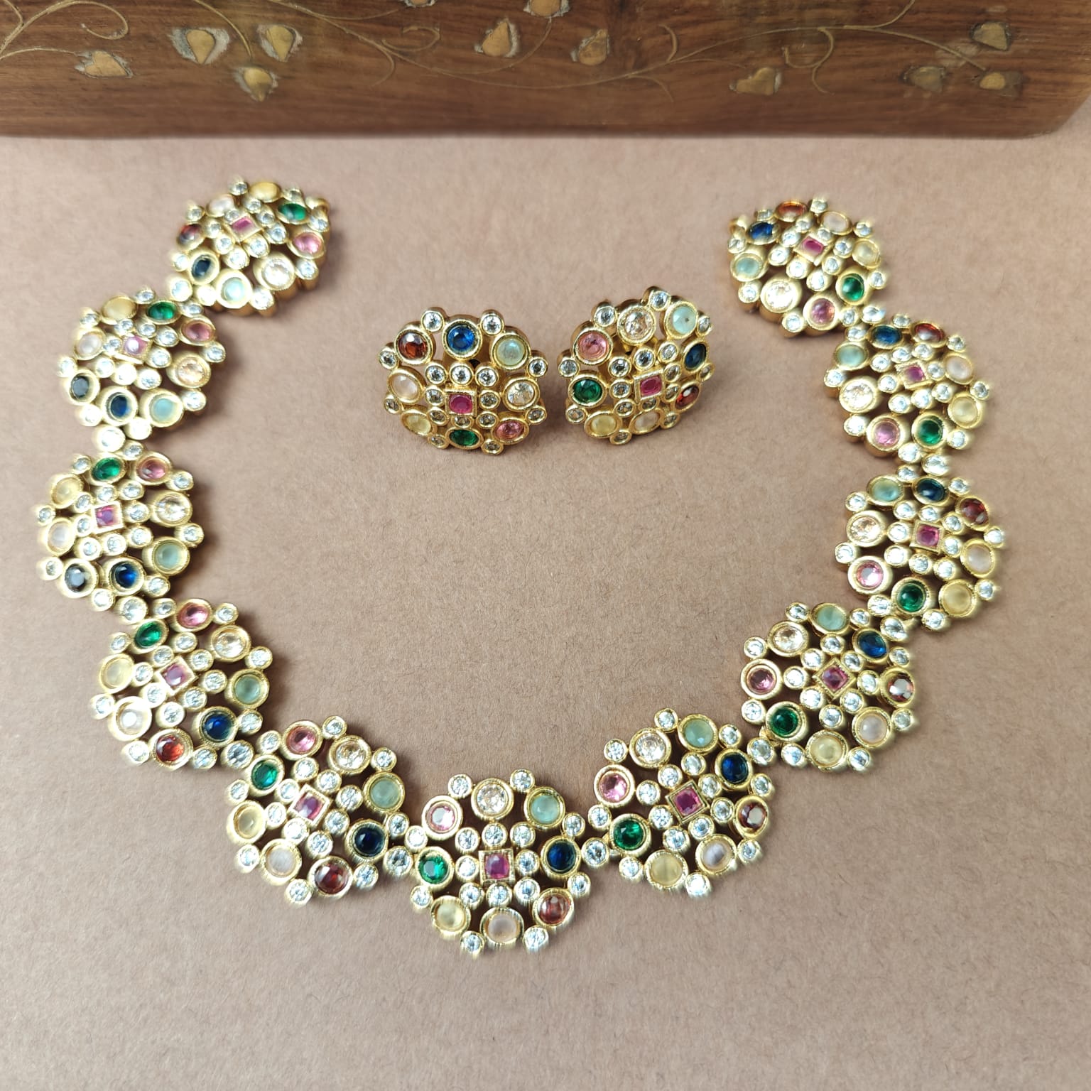 Bhanu- Navratna Neckpiece