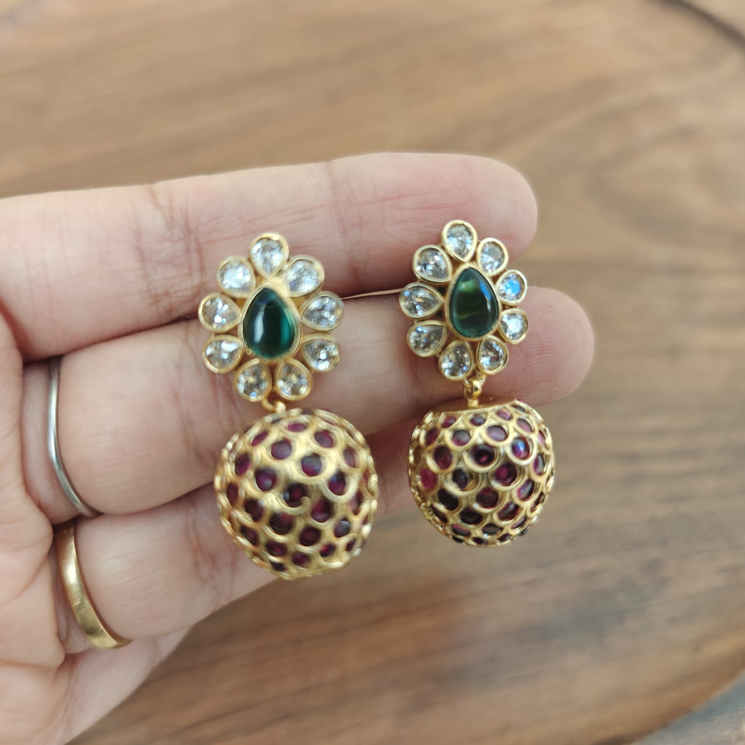 Kriya minimalistc Earing