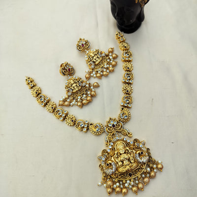 Poorinima-Nakshi Neckset