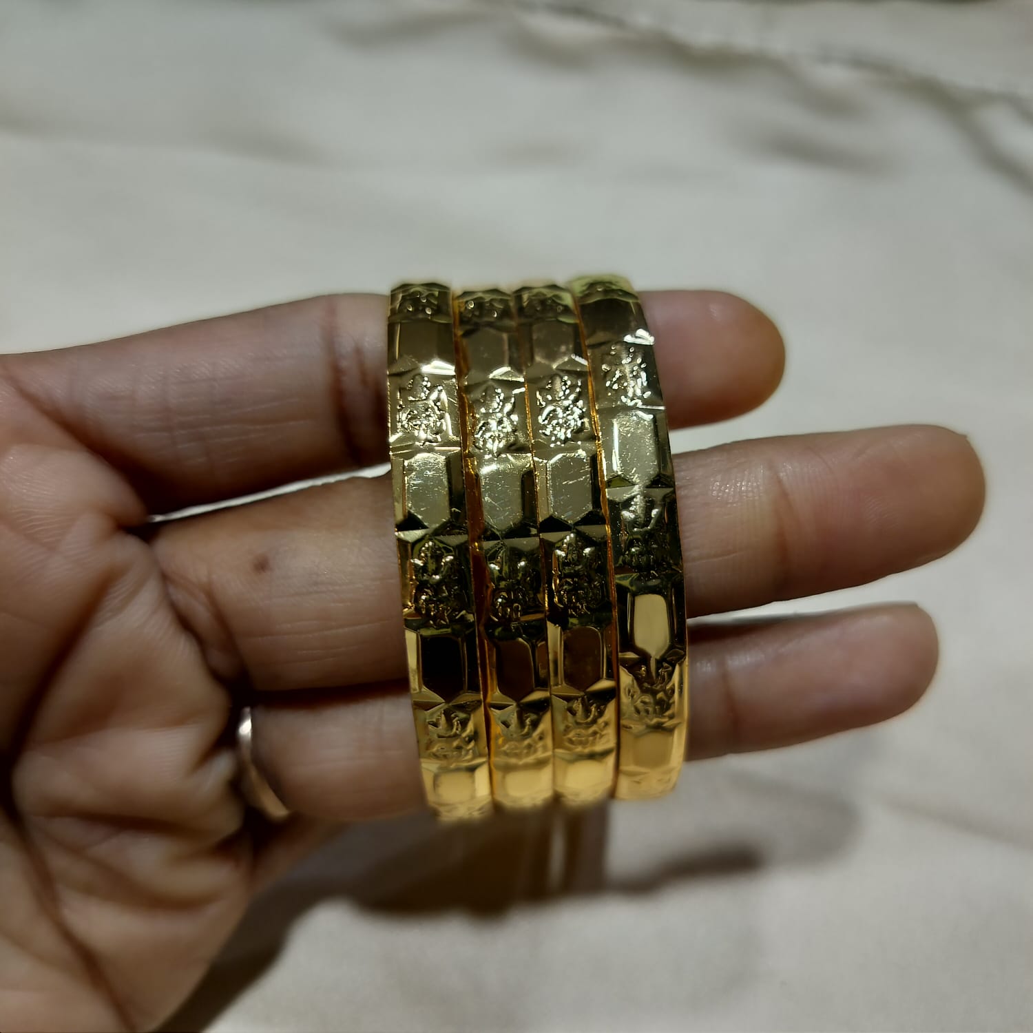 Gold Plated Textured Bangle