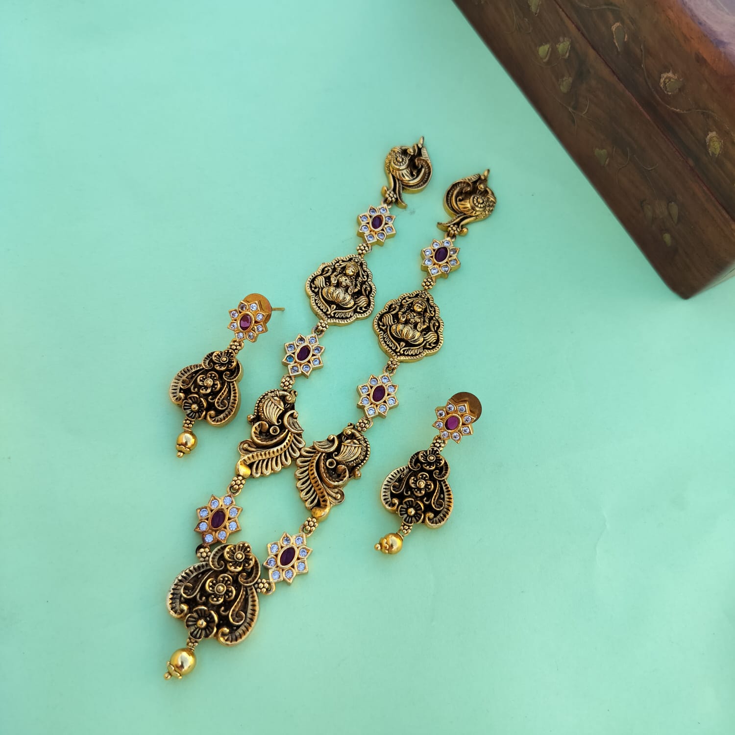Meena Temple Designaver Necklace