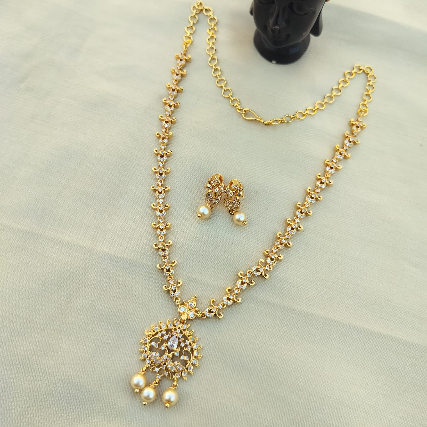 Ad necklace