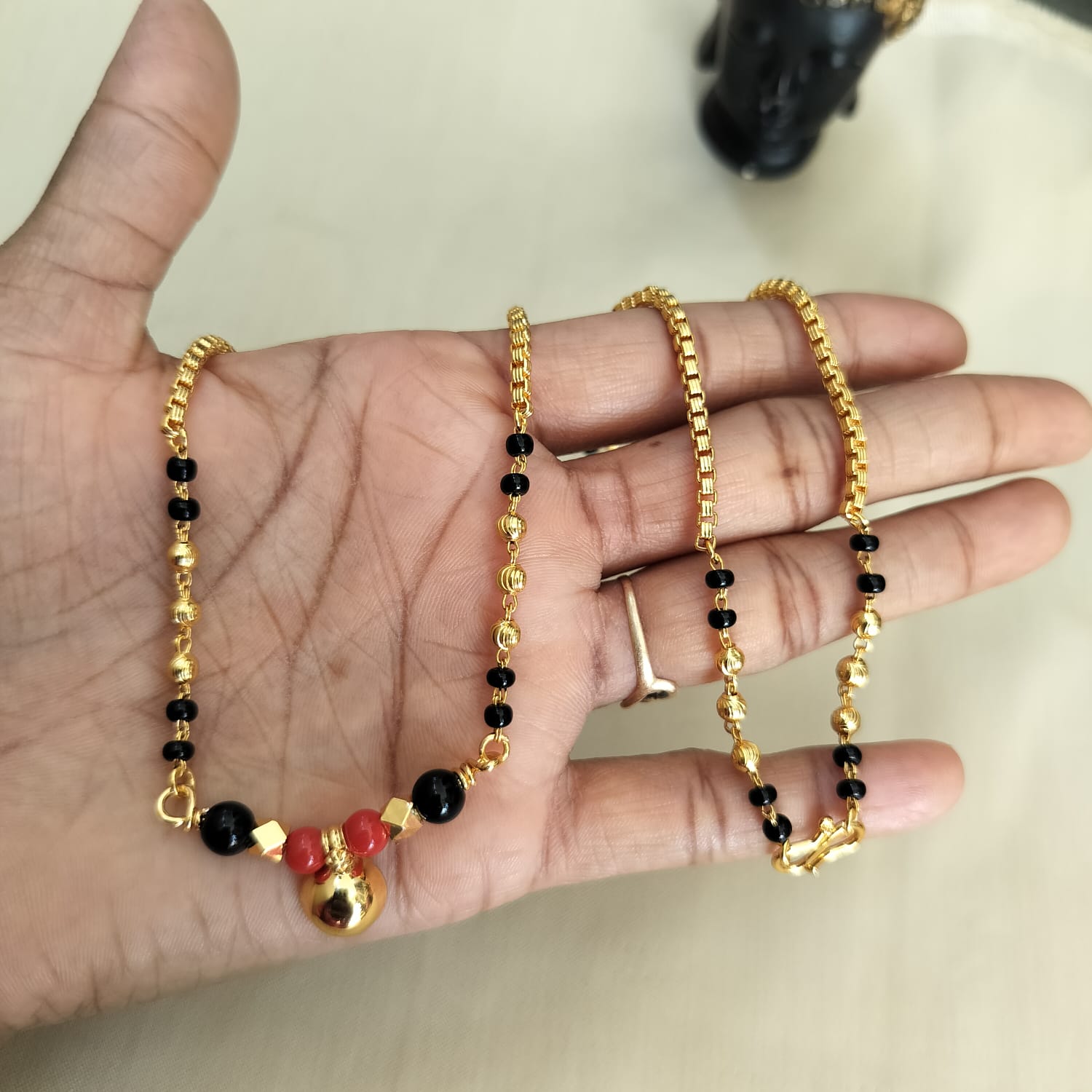 Karimani Manglya Chain-V3