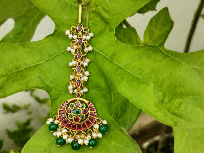 Oval Shape Ruby and Green Kempu Tikka